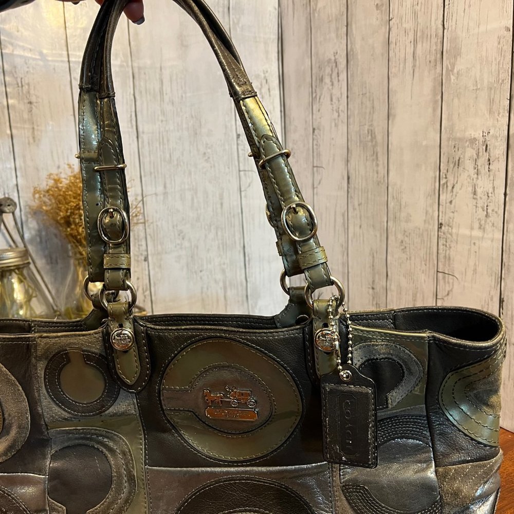Coach Purse - Picture 9 of 9